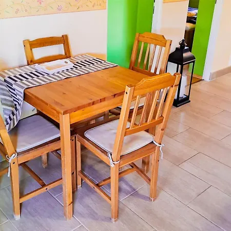 Zalan Apartmann شقة Balatonkeresztúr