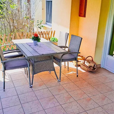 Zalan Apartmann *